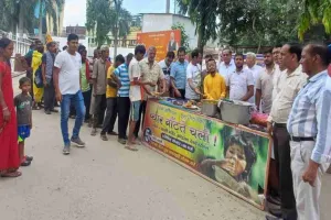 Koderma News: बुजुर्ग समाज के मार्गदर्शक होते हैं: प्रदीप खाटूवाला 