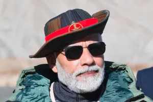 PM Modi Birthday: 75 साल की उम्र में भी एनर्जेटिक हैं पीएम मोदी, जानें फिटनेस सीक्रेट्स