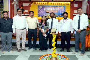 Koderma News: ग्रिजली विद्यालय केवल शिक्षा नहीं, बल्कि आत्मविश्वास और सकारात्मक सोच के साथ आगे बढ़ने की प्रेरणा