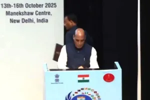 भारत सिद्धांत और अंतरराष्ट्रीय व्यवस्था को बनाए रखने के लिए प्रतिबद्ध: राजनाथ सिंह