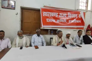 राज्य के अंचलों में बिना रिश्वेत के नहीं हो रहा कोई काम: भुवनेश्वर प्रसाद मेहता