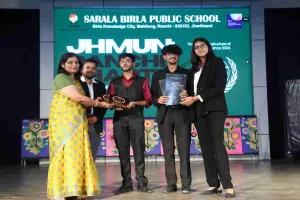 Ranchi News: सरला बिरला पब्लिक स्कूल में JH MUN 2025 ऊर्जा, उत्साह और शानदार विचारों के साथ संपन्न