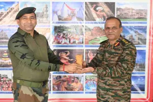 Koderma News: भारत श्रेष्ठ भारत में कैडेट्स ने जाना 26 /11 की बहादुरी की दास्ता - कर्नल संजय कंडवाल ने किया प्रेरित