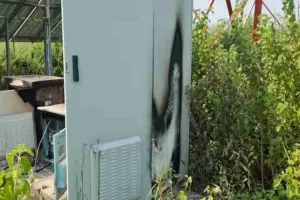 बीएसएनएल मोबाइल टावर में लगी आग, शॉर्ट सर्किट या साजिश? 