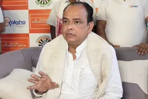 धनबाद के सरकारी अस्पताल में घुसा सियार, स्वास्थ्य मंत्री ने दिया चौंकाने वाला बयान!