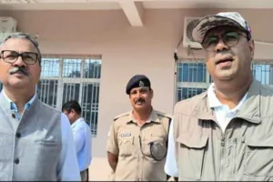 Koderma News: मार्च 2026 तक नए तीन मंजिला भवन यात्रियों के लिए चालू कर दिया जाएगा: डीआरएम