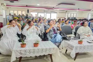 Koderma News: मॉडर्न पब्लिक स्कूल में छात्रों के लिए काउंसिलिंग सेशन, तनाव कम करने का बेहतरीन प्रयास: संगीता शर्मा