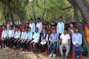 Giridih News: बाल दिवस पर भोला नाथ किड्स ग्लोरी पब्लिक स्कूल में वनभोज कार्यक्रम का आयोजन 