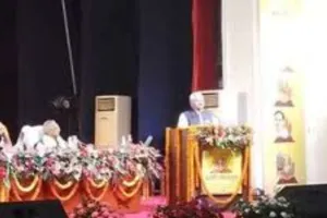 बुद्ध और शंकराचार्य को एक साथ स्थान देती है काशी: आचार्य मिथिलेशनन्दिनीशरण