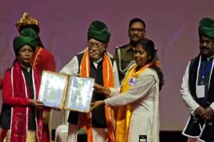 एसकेएमयू का 9वां दीक्षांत समारोह सम्पन्न, राज्यपाल ने मेडल और उपाधि सौंपी