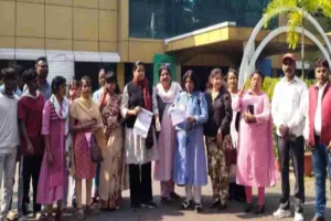 शहर में बढ़ती आवारा पशुओं पर नियंत्रण की मांग तेज, उपायुक्त को सौंपा गया ज्ञापन