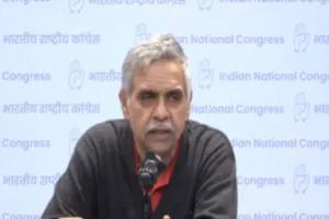 खराब सड़कें, कमजोर परिवहन का ढांचा  दिल्ली में प्रदूषण का असली कारण: संदीप दीक्षित