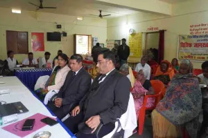  Koderma News: वृद्धाश्रम में वरिष्ठ नागरिकों के लिए मेडिको–विधिक जागरूकता शिविर आयोजित