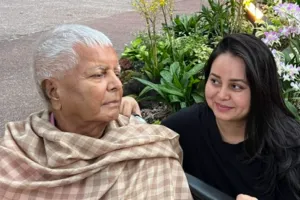 लालू की बेटी का बागी तेवर: लालू परिवार में दरार? रोहिणी ने छोड़ी RJD, संजय यादव पर पार्टी डुबाने का आरोप