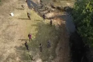 पलामू पुलिस का अफीम के खिलाफ बड़ा एक्शन, मनातू में 7 एकड़ फसल नष्ट