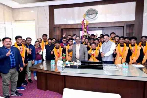 मुख्यमंत्री हेमंत सोरेन ने राष्ट्रीय चैंपियन अंडर–14 फुटबॉल टीम को दी बधाई