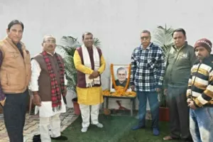 अटल बिहारी वाजपेयी जयंती पर गिरिडीह में भाजपा कार्यकर्ताओं ने दी श्रद्धांजलि