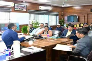 गिरिडीह में ट्रांसजेंडर कल्याण को लेकर जिला स्तरीय बैठक, शिक्षा व योजनाओं से जोड़ने पर जोर