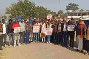 बड़कागांव से भारी जुटान, ओबीसी आरक्षण 27% लागू करने की मांग को लेकर हजारों समर्थक रांची रवाना