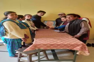 Dumka News : महाविद्यालय में शहीद दिवस पर वीर शहीदों को दी गई श्रद्धांजलि