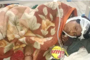 ससुराल पहुंचे दामाद ने मचाया कोहराम; ससुर की चाकू मारकर हत्या, पत्नी और साली गंभीर