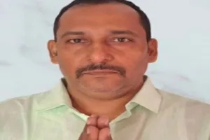 वार्ड संख्या 22 से चुनावी मैदान में उतरे सुरेंद्र यादव, नगर विकास को बताया पहली प्राथमिकता