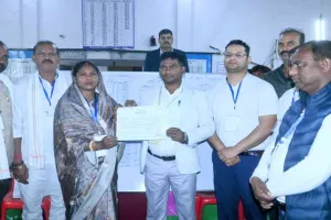 Bokaro News : भोलू पासवान चास मेयर तो निर्मला फुसरो नप अध्यक्ष निर्वाचित