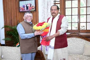 नीलाम्बर-पीताम्बर विश्वविद्यालय के छात्रों की समस्या राज्यपाल के समक्ष रखी गई