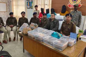 Palamu News : 8.6 किलो गांजा बरामद, तीन महिला समेत चार तस्कर गिरफ्तार