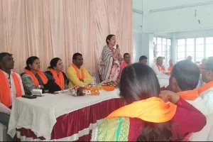 अन्नपूर्णा देवी और नागेंद्र महतो ने शोभा देवी के लिए मतदान की अपील की