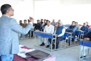 नगर निकाय चुनाव 2026: जी.एल.ए. कॉलेज में मतदानकर्मियों को विशेष प्रशिक्षण