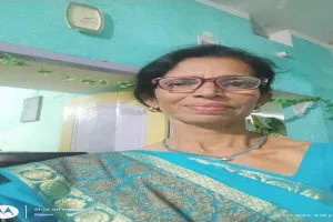 वार्ड 26 से पूनम ने पार्षद पद के लिए किया नामांकन, मूलभूत सुविधाओं के विकास पर जोर