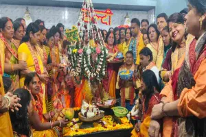 पहाड़ी मंदिर में महाशिवरात्रि को लेकर मेहंदी-हल्दी कार्यक्रम का भव्य आयोजन