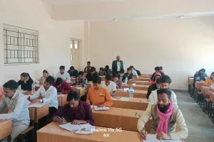 Sahebganj News : यूजी द्वितीय सेमेस्टर परीक्षा शांतिपूर्ण वातावरण में सम्पन्न