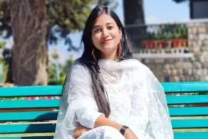 9 घंटे प्राइवेट जॉब करते हुए UPSC क्रैक कर IAS बनीं श्वेता भारती, बिहार गर्ल की इंस्पायरिंग सक्सेस स्टोरी