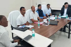 Hazaribagh News: निर्माण, संरक्षण और जन सुविधा पर विशेष फोकस साढ़े चार घंटे चली अहम बैठक