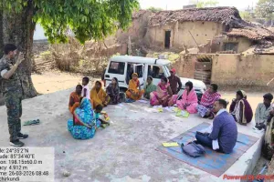 Koderma News: हाथियों के हमले से बचने के लिए वन विभाग अलर्ट, पंचायतों में चलाया जागरूकता अभियान