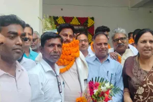 बड़की सरिया नगर पंचायत: नवनिर्वाचित अध्यक्ष और सदस्यों का शपथ ग्रहण