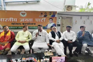 रामनवमी पर पीएम मोदी का बड़ा तोहफा, पेट्रोलियम पर कस्टम ड्यूटी घटाकर जनता को दी बड़ी राहत: सांसद मनीष जायसवाल