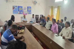 Dumka News: 6 माह से राशन नहीं लेने वालों की सूची 2 दिनों में देने का अल्टीमेटम