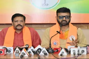 झारखंड में गरीबों की सरकार या 'शीश महल' का दरबार