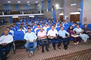 Pakur News: रामनवमी पर प्रशासन अलर्ट, शांतिपूर्ण आयोजन को लेकर सख्त तैयारी 