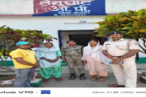 Bokaro News: घर से नाराज होकर निकली लड़की तेनुघाट में मिली, पुलिस ने किया रेस्क्यू