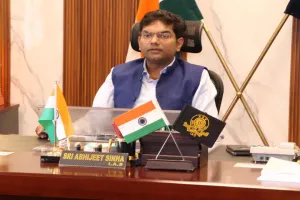 Dumka News: 108 एंबुलेंस सेवा को बेहतर बनाने को लेकर उपायुक्त ने की समीक्षा बैठक