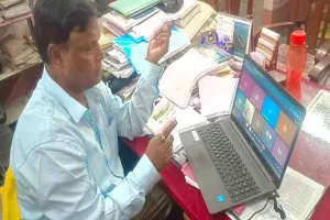 Sahebganj News : महाविद्यालय के डॉ. अनिल कुमार ने अंतरराष्ट्रीय सम्मेलन में प्रस्तुत किया शोध पत्र