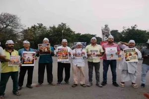 Bokaro News: गैस संकट के खिलाफ आम आदमी पार्टी का प्रदर्शन 