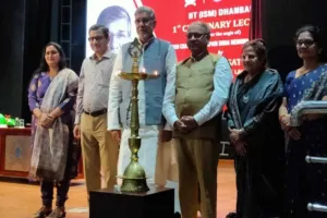 Dhanbad News: आईआईटी में नोबेल विजेता कैलाश सत्यार्थी का शताब्दी व्याख्यान, करुणा पर जोर