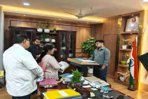 Dhanbad News: एनएचएम के तहत 18 पदों पर 141 नियुक्तियां होंगी, उपायुक्त ने चयन प्रक्रिया तय की