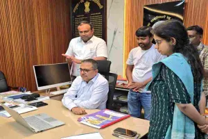 Bokaro News: डीसी ने बटन क्लिक कर आरटीई नामांकन पोर्टल का किया शुभारंभ