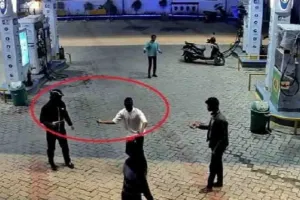 6 नकाबपोश बदमाशों का तांडव, रांची के पुंदाग में पेट्रोल पंप लूटा